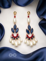 The Shrinking Violet- Golden Pearl Earrings