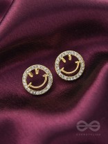 Gracious Grins- Rhinestones Studded Golden Earrings