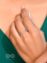 The Sparkling Skyline- Silver Layered Ring