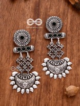 A Bohemian Statement (Onyx Black) - Embellished Oxidised Earrings