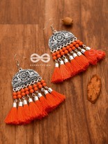 The Vintage Peacock Artwork Tassel Earrings(Orange)