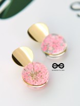 The Golden Floral Circles - Casual Resin Earrings
