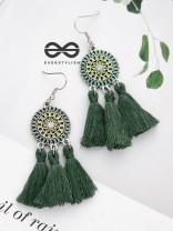 Vibrant motifs Dreamcatcher Tassel Earrings- Sea Green