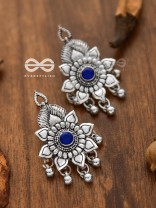 The Majestic Artwork Studs (Sapphire Blue) - Embellished Oxidised Collection