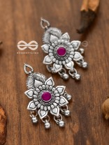 The Majestic Artwork Studs (Ruby Red) - Embellished Oxidised Collection