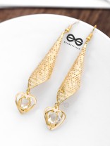 The Meshed Drop Hearts - The Golden Charm Collection