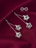 The Dangling Shimmery Star Earrings