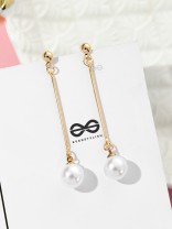 The Chic Dangling Pearls - Casual Golden Earrings
