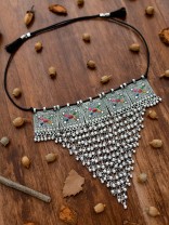 The Statement Enamelled Jhaalar Choker