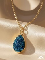 The Enticing Droplet - Embellished Golden Neckpiece