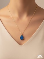 The Enticing Droplet - Embellished Golden Neckpiece