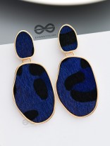 The Chic Leopards - Golden Dangler Earrings (Royal Blue)