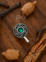 THE ARTSY MOTIFS - NON-PIERCED NOSEPIN (GREEN)