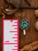 THE ARTSY MOTIFS - NON-PIERCED NOSEPIN (GREEN)