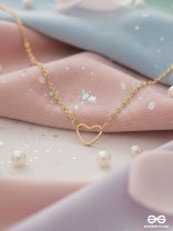 The Little Dainty Heart - Golden Neckpiece With Anti-Tarnish Coating