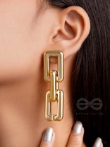 Catch me if you can - Golden Statement earrings