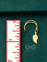 The Last Leaf - Golden Casual Earcuff (One Ear)