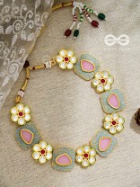 The Royal Indulgence - Statement Golden Set of Neckpiece and Earrings