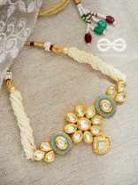 The Royal Elegance - Statement Golden Set of Neckpiece and Earrings