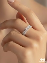 The Intricate Elegance - Adjustable Ring