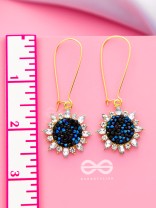 The Gleaming Sun- Dangle Earring (Oxford Blue)