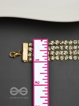 Shimmer on My Neck - Statement Golden Choker