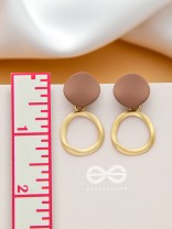 Miss Congeniality - Statement Golden Earrings