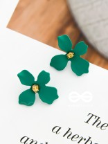 THE FLORAL FINESSE - GORGEOUS STATEMENT STUDS (Deep green)