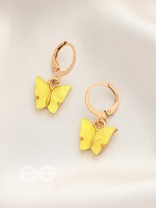 Take the Sky Like a Butterfly - Cute Golden Dangler Earrings (Light Yellow)