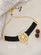 ROYALTY OF THE SULTANATE - SET OF CHOKER AND EARRINGS (Black)