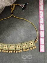 THE WINDOWS OF OPULENCE - SET OF STATEMENT CHOKER AND EARRINGS(Artichoke green)