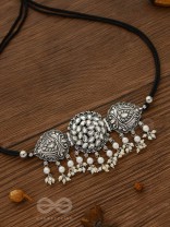The Intricate Epitome - Embellished Oxidised Set of Choker and Earrings (White)