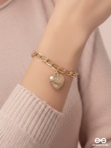 The Heart of Art- Layered Golden Bracelet