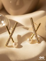 Star Crossed- Rhinestones Studded Pearl Golden Earrings