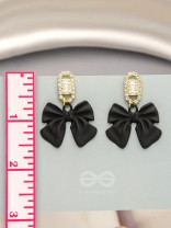 Ebony Divas- Rhinestones Studded Golden and Black Earrings