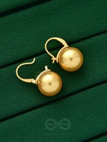 Tears of Mermaid- Golden Pearl Earrings