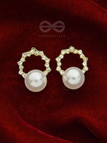 Crowned Pearls- Rhinestones Studded Pearl Earrings
