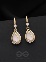 The Arctic Rain- Golden Rhinestones Earrings