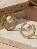 The Lunar Halo- Golden Pearl Earrings
