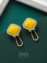 The Flaming Cube- Golden Rhinestones Earrings (Bright Yellow)