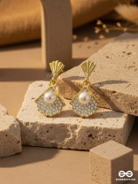Sand n Pearl- Golden Rhinestones and Pearl Earrings