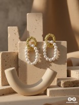 Sun n Moon- Golden Pearl Earrings