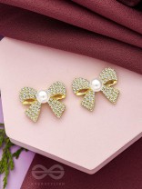 The Glassy Bowknots- Golden Rhinestones Earrings