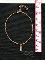 The Icey Glam - Golden Anklet