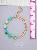 The Ice Maiden- Golden Glass Beads Bracelet