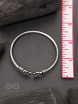 Fancy Florets - Oxidised Bangle Bracelet