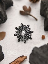 The Beaming Bloom- Oxidised Statement Ring