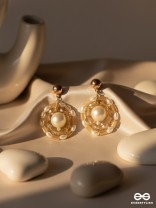 Run Rings Round- Golden Embellished Earrings