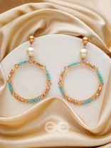  Merry-'Gold'-Round- Golden Embellished Earrings