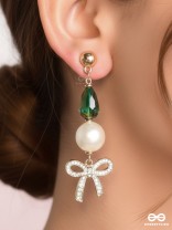 The Bow Bling- Golden Pearl Earrings